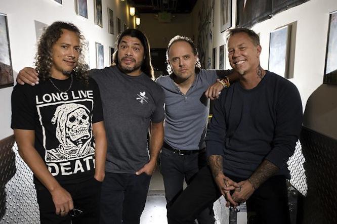 Metallica se encuentra escribiendo canciones para su... Metallica se encuentra escribiendo canciones para su...